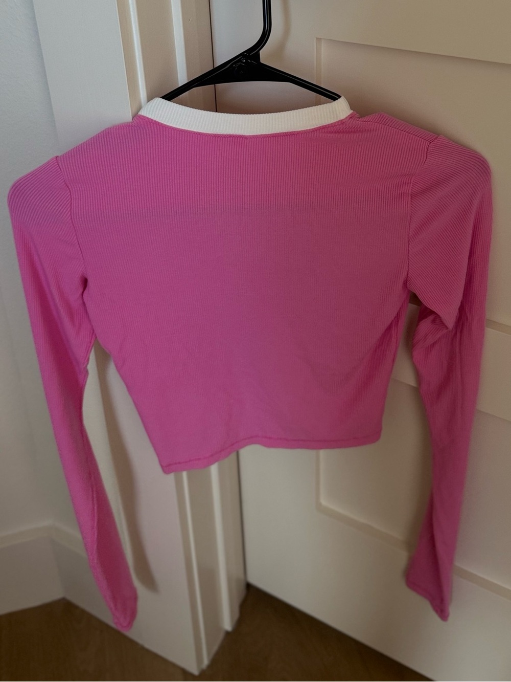 SKIMS Pink Long-Sleeve Ribbed Top - Picture 4 of 4